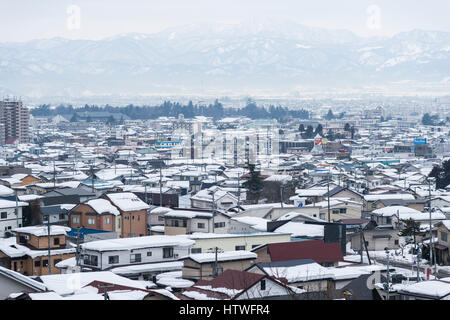 Gesamtansicht der Aizuwakamatsu Stadt, Blick vom Mt.Iimori, Aizuwakamatsu Stadt Fukushima Präfektur, Japan Stockfoto