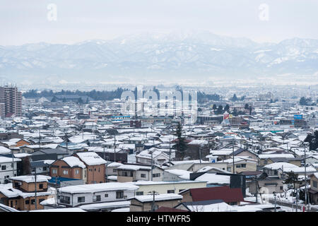 Gesamtansicht der Aizuwakamatsu Stadt, Blick vom Mt.Iimori, Aizuwakamatsu Stadt Fukushima Präfektur, Japan Stockfoto