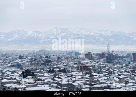 Gesamtansicht der Aizuwakamatsu Stadt, Blick vom Mt.Iimori, Aizuwakamatsu Stadt Fukushima Präfektur, Japan Stockfoto