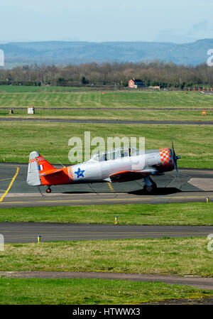 North American T - 6G Texan Staverton Airfield, Gloucestershire, UK (N726KM) Stockfoto