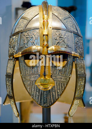 Nachbildung des angelsächsischen Sutton Hoo Helms Stockfoto