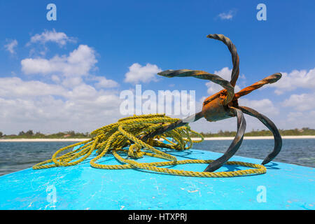 Alte Anker vor ein Boot. Stockfoto