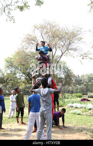 Studenten Performing Art Game, Childrens Park, Neu Delhi, Indien (© Saji Maramon) Stockfoto