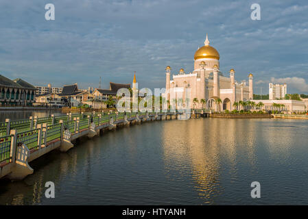 Sultan Omar Ali Saifuddin Moschee in Bandar Seri Begawan, Brunei Stockfoto
