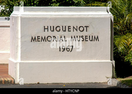 Hugenotten-Gedenkmuseum Eingangswand, Franschhoek, Südafrika Stockfoto