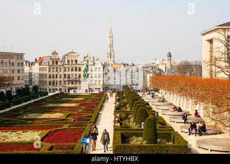 Brüssel, Belgien - März 16: Monts des Arts und Skyline von Brüssel, Hauptstadt von Belgien am 16. März 2015 Stockfoto