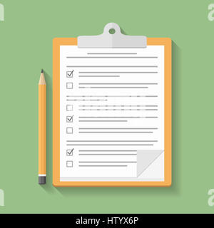 Umfrage oder Testkonzept, Zwischenablage mit Dokumenten mit Kontrollkästchen und Bleistift, flache Bauweise Stockfoto