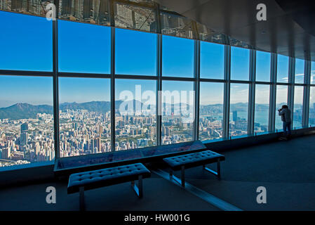 Das International Commerce Centre (ICC) ist ein 108-geschossige, 484Êm (1, 588Êft) kommerzielle Wolkenkratzer in West Kowloon, Hong Kong im Jahr 2010 abgeschlossen. Es ist ein Stockfoto