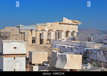 Propyläen ist das monumentale Tor zur Akropolis, Propyläen entstand unter der allgemeinen Richtung der Athenian Führer Perikles, Athen Stockfoto