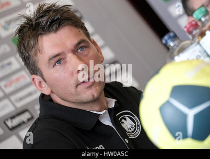 Hamburg, Deutschland. 15. März 2017. Die neuen deutschen nationalen Handball Trainer Christian Prokop bei einer Presseveranstaltung in Hamburg, Deutschland, 15. März 2017. Foto: Axel Heimken/Dpa/Alamy Live News Stockfoto