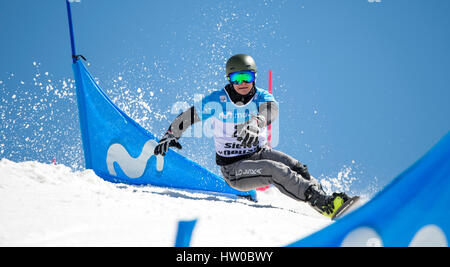 Sierra Nevada, Spanien. 14. März 2017. Oskar Kwiatkowski (Polen), während die Männer Parallelslalom der FIS Snowboard-Weltmeisterschaften am 14. März 2016 in Sierra Nevada, Spanien. Bildnachweis: David Gato/Alamy Live-Nachrichten Stockfoto