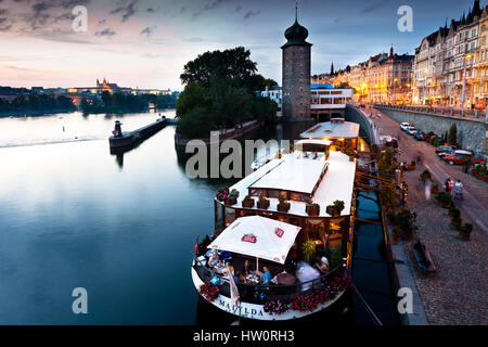 Riverside Boot Bar, Prag, Tschechische Republik Stockfoto
