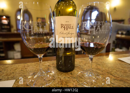 Robert Hall Weingut in Paso Robles, California bekannt für seine großzügigen Degustationsraum für Weinproben. Stockfoto