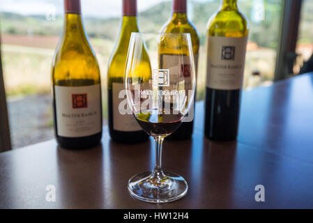 Le Cuvier Weingut in Paso Robles, California bekannt für seine großzügigen Degustationsraum für Weinproben. Stockfoto