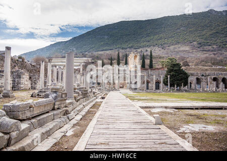 Untere Agora in den Ruinen von Ephesos in Selcuk, Türkei Stockfoto