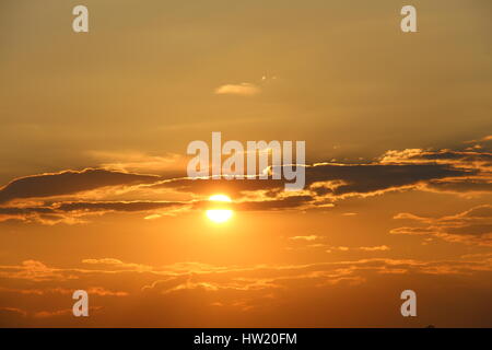 Sonnenuntergang-Szene in Klecany, Tschechische Republik Stockfoto