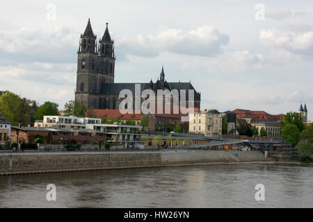 Der Magdeburger Dom wurde auf den Ruinen der älteren Kirchen gegründet 937 vom deutschen Kaiser Otto i. der große von 1207 erbaut. Stockfoto