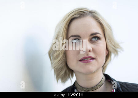 Akteure zur Förderung der 14. Seasson der ARD TV-Serie Rote Rosen "in den Briese Studios mit: Henrike Fehrs wo: Hamburg, Deutschland bei: 13. Februar 2017 Stockfoto