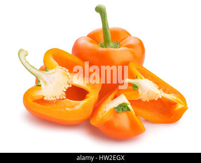 in Scheiben geschnitten orange Paprika, isoliert Stockfoto