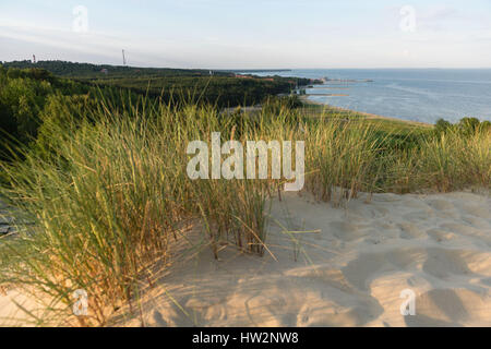 Blick Süden auf Russisch - litauischen Grenze von der Parnidis Düne auf die Kurische Nehrung, Nida, Litauen, Osteuropa Stockfoto