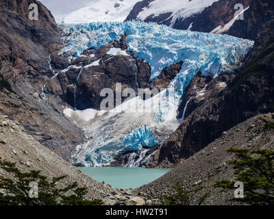 Gletscher Piedras Blancas, gesehen aus Sicht auf Wanderung vom Hosteria El Pilar zum Nationalpark Los Glaciares, Patagonien, Laguna de Los Tres, El Chalten, Stockfoto