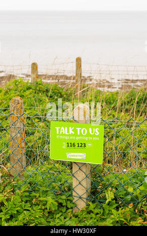 Hunstanton, England - März 10: Die samariter Zeichen' sprechen Sie mit uns, wenn die Dinge an, die Sie erhalten, in Hunstanton Klippen Selbstmord zu verhindern. in Hunstanton, Stockfoto