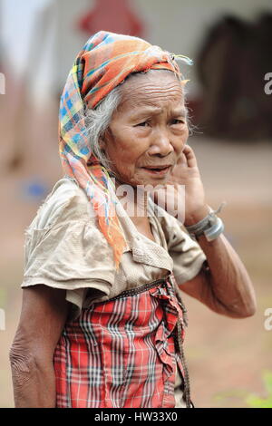 Luang Namtha SPR, Laos-Oktober 6, 2015: die Akha Bergstämme sind eine ethnische Minderheit, Leben in den Bergen zwischen E.Myanmar-N.Thailand-W.Laos-S.Chi Stockfoto