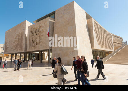 Renzo Piano entworfen Parlamentsgebäude in Valetta Malta. Valetta werden die Kulturhauptstadt Europas im Jahr 2018. Stockfoto