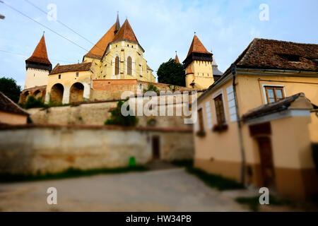 Die angereicherte sächsischen Kirche in der Stadt von Birthälm, Romana. Dies ist ein Heratige der UNESCO. Stockfoto