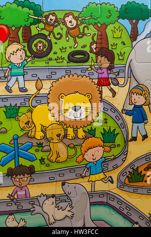 Abschnitt des ELC berühren und fühlen Zoo Puzzle Jigsaw Puzzle zeigen Tiere und Kinder im Zoo - klobige Puzzleteile mit unterschiedlichen Texturen Stockfoto