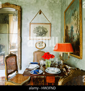 Speisesaal im Regency-Stil. Stockfoto