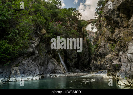 Gole del Raganello e Ponte del Diavolo, Kalabrien, Italien. Stockfoto