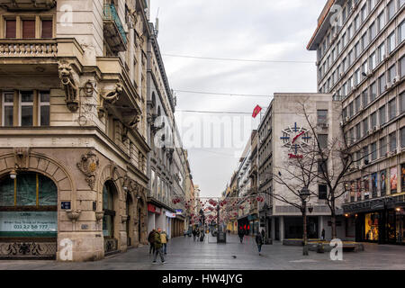 27. Februar 2017 - Belgrad, Serbien - Knez Mihailova Straße im Zentrum von Belgrad in den frühen Morgenstunden Stockfoto