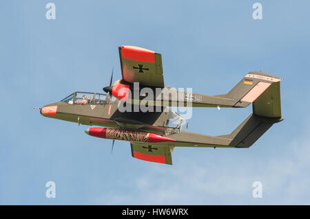 Vintage Rockwell OV-10 Bronco leichten Kampfflugzeuge auf Start aus Farnborough, Großbritannien Stockfoto