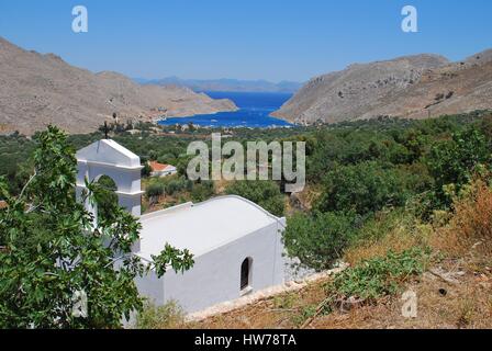 Eine kleine Kapelle in Vale Pedi auf der griechischen Insel Symi. Stockfoto