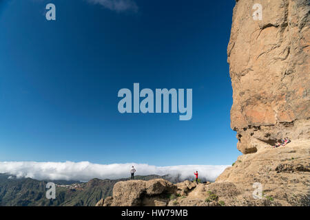 Basaltfelsen Roque Nublo, Wahrzeichen der Insel Gran Canaria, Kanarische Inseln, Spanien |  vulkanischen Felsen Roque Nublo, Wahrzeichen auf Gran Canari Stockfoto