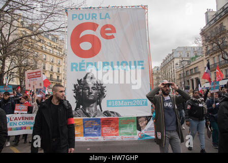 Paris: "laufen für die sechste Republik" mit Jean-Luc Mélenchon Stockfoto