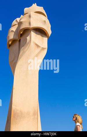 Spanien Katalonien Barcelona Eixample Passeig de Gracia Casa Mila bekannt Pedrera Gebäude, entworfen von dem katalanischen Architekten Antoni Stockfoto