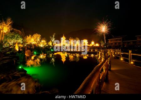 China, Guizhou, Zhaoxing, wenig Kapital der Dong, bei Nacht Stockfoto