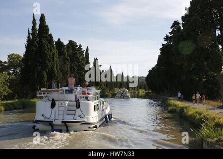 Frankreich Herault Beziers und Umgebung Canal du Midi als Weltkulturerbe der UNESCO der Brücke-Kanal über Fluss Orb baute aufgeführt Stockfoto