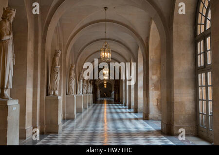 VERSAILLES, Frankreich - 5. Oktober 2016: inneren Flur in das Schloss von Versailles. Stockfoto