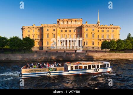 Russland, Sankt Petersburg, Center, Mikhailovsky Castle, Ingenieure Burg, Moyka River, Sonnenuntergang Stockfoto