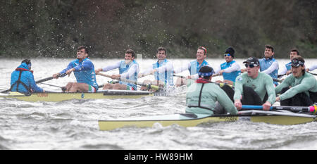 London, UK. 18. März 2017. Cambridge University Boat Club V italienische Besatzung.  Als Vorbereitung für die The Cancer Research UK Regatten beteiligen Oxford und Cambridge Clubs sich eine Reihe von Vorrichtungen gegen andere Vereine.  Crew-Liste:-CUBC blaues Boot (leichten blauen Oberteilen): S. Henry Meek, 7. Lance Tredell, 6. Patrick Eble, 5. Aleksander Malowany, 4. Timothy Tracey, 3. James Letten, 2. Freddie Davidson, B. Ben Rubel, Cox. Bildnachweis: Duncan Grove/Alamy Live-Nachrichten Stockfoto