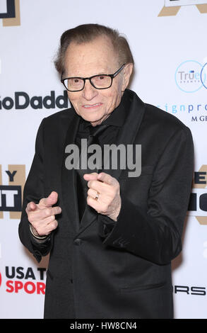 Phoenix, AZ, USA. 18. März 2017. 18 März 2017 - Phoenix, AZ - Larry King. Muhammad Alis Celebrity Fight Night XXIII im JW Marriott Desert Ridge Resort &amp; Spa. Bildnachweis: MJT/AdMedia Credit: Mjt/AdMedia/ZUMA Draht/Alamy Live-Nachrichten Stockfoto