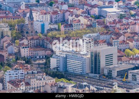 Frankreich, Isere, Grenoble, Blick von der Bastille Festung, Europole Bezirk, das moderne Gebäude von Grenoble Ecole de Management Stockfoto