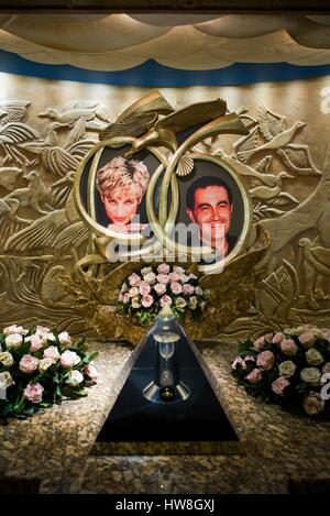 England, London, Kinghtsbridge, Harrods Kaufhaus, Dodi Fayed und Prinzessin Diana-Denkmal Stockfoto