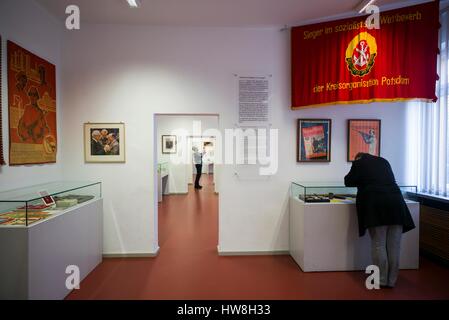 Deutschland, Berlin, Friendrichshain, Stasi-Museum, DDR-Zeiten Geheimpolizei Museum im ehemaligen Geheimnis Polizeipräsidium, Innenraum Stockfoto