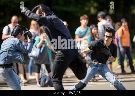 Japan, Insel Honshu, Tokyo Rockabillies in Yoyogi Parc in der Nähe von Meiji-Jingumae Bahnhof Harajuku, Tokio Stockfoto