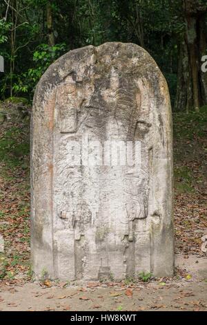 Guatemala, Petén Abteilung Tikal Nationalpark, ein UNESCO-Welterbe site, Stele 16 der Komplex N Stockfoto