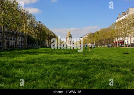 Frankreich, Paris, Bereich aufgeführt als Weltkulturerbe der UNESCO, Invalides District, Erholungsgebiet in Paris an der Ecole Militaire Stockfoto